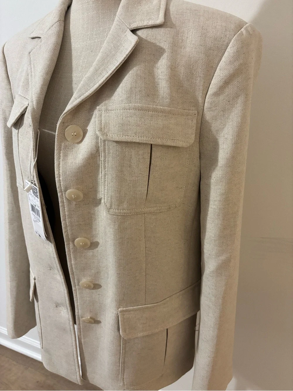 Mango Women's Cream Button-Front Structured Blazer Jacket Sz/L NWT. - Picture 7 of 13